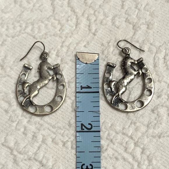 Necklace and Earrings Set Western Style Horses and Boots Silver Tone - Picture 8 of 9